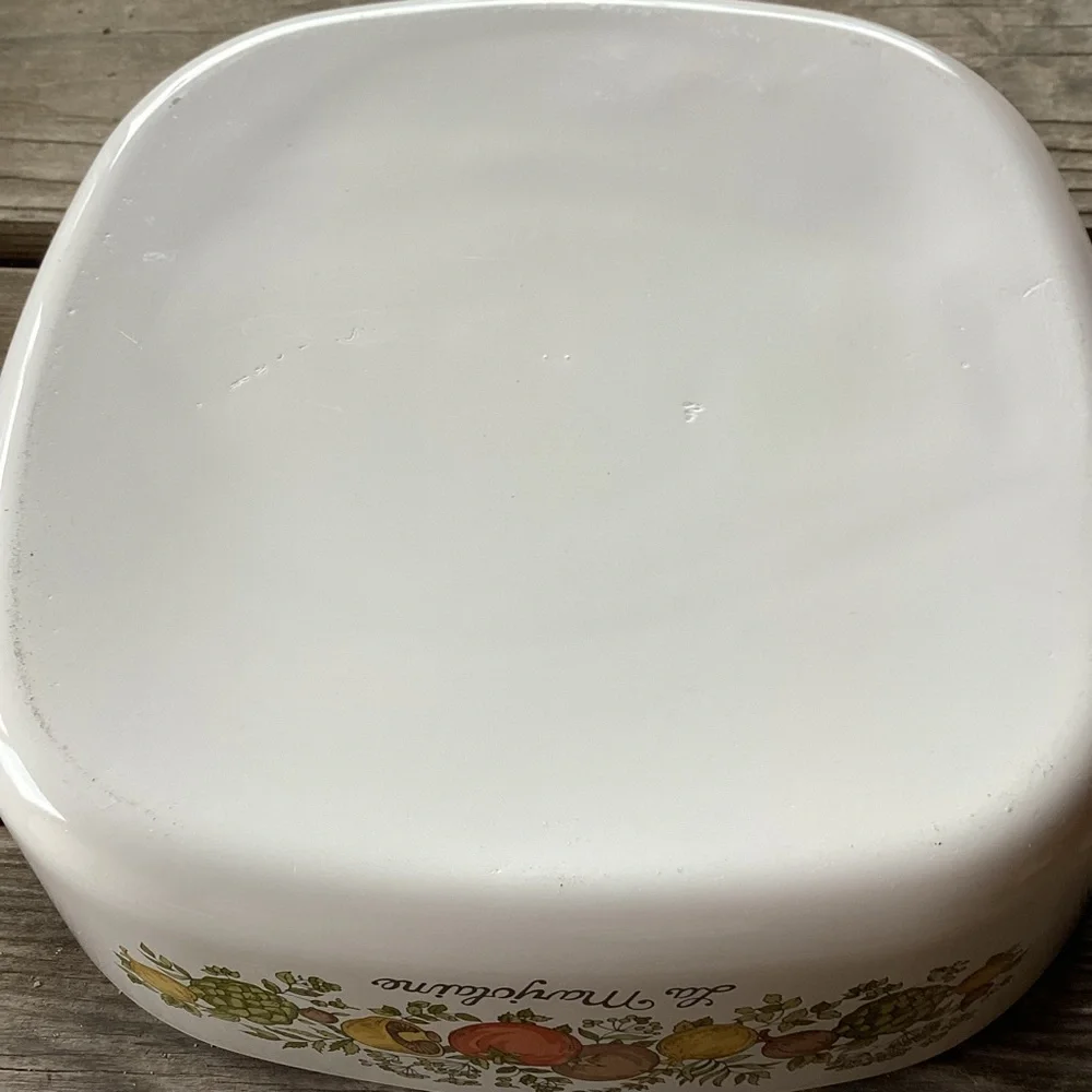Corningware Spice of Life Vintage covered casserole - 2 liter